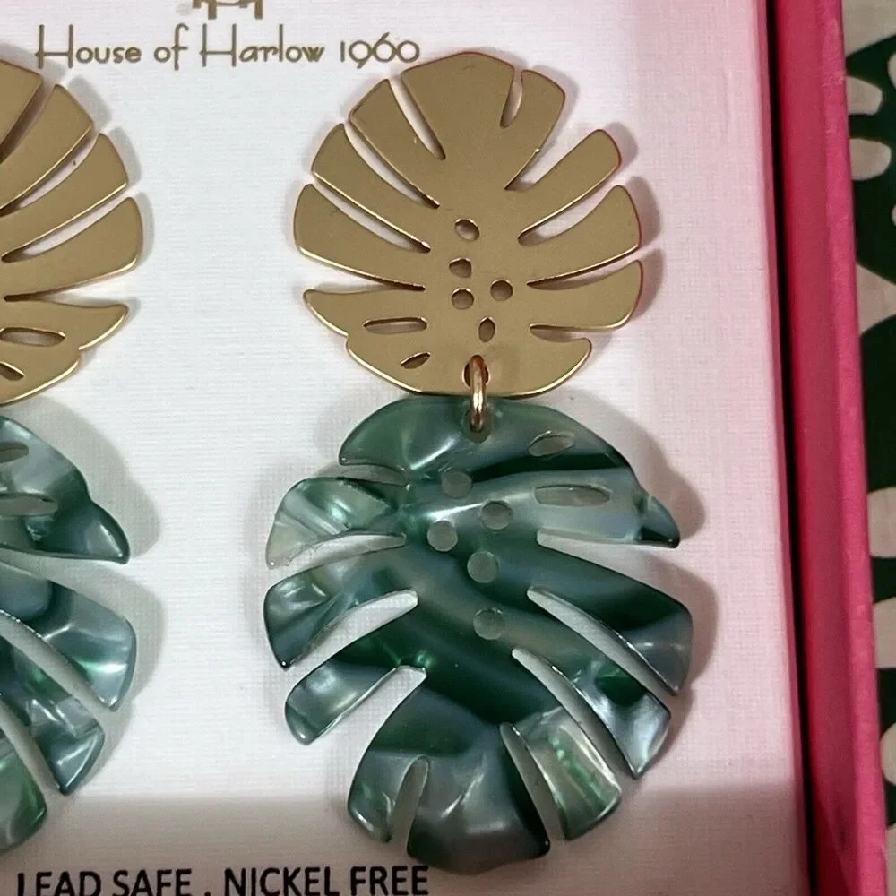 Monstera Leaf Dangling Earrings Green Gold Nickel Free Tropical Plant Palm NIB - Picture 12 of 12